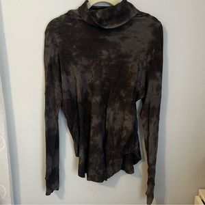 Michael stars Grey tie dye thermal turtleneck size medium